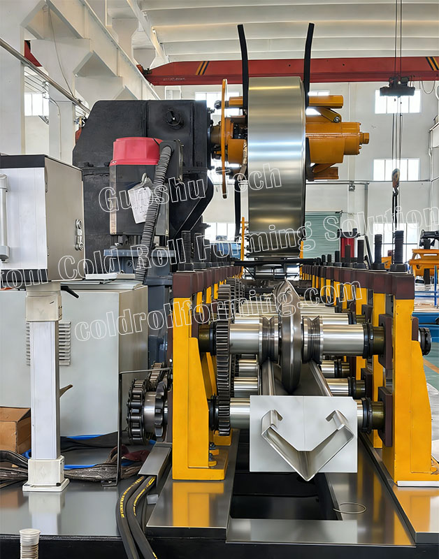 angle-post-roll-forming-machine.jpg