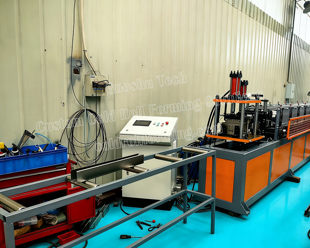 U-rail-roll-forming-machine